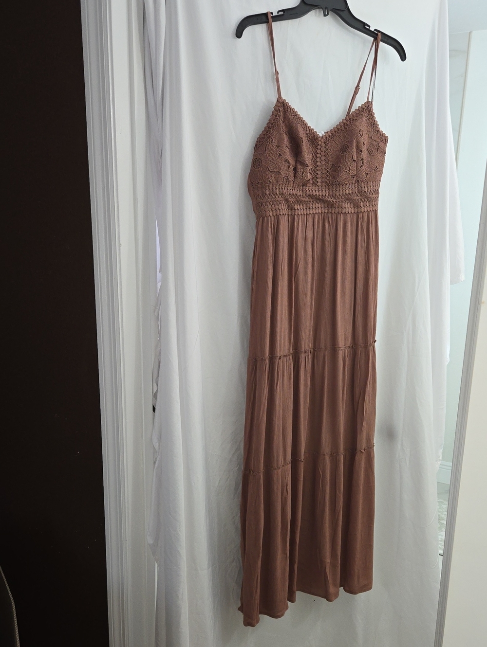 Olive & Oak Brown Crochet-Top Maxi Dress